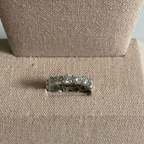 Jewelry - 7 CT Moissnaite Ring
